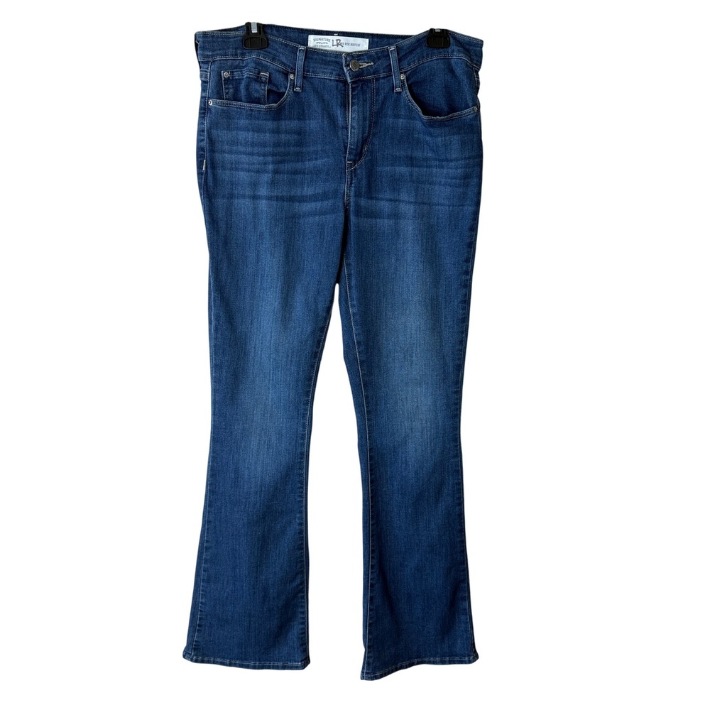 Signature by Levis‎ Mid Rise Bootcut Jeans Womens Sz 10 Stretch Blue Wash 33x30